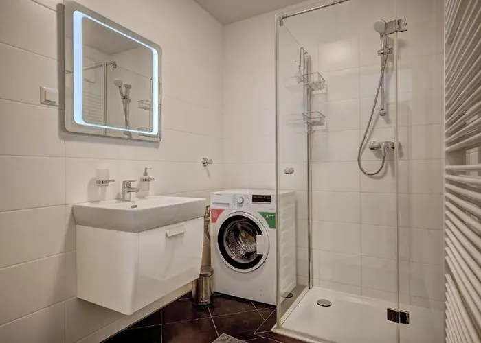 Carin Deluxe Ii * Vienna